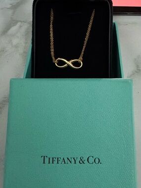 Tiffany & Co. Gold Infinity Pendant Necklace with Classic Chain
